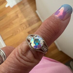 Elegant Silver Ring with Large Gemstone